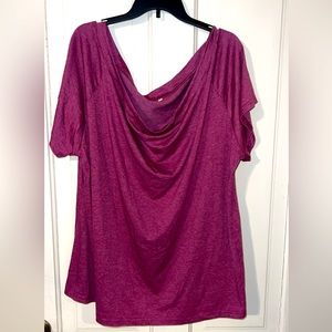 5x maroon t shirt